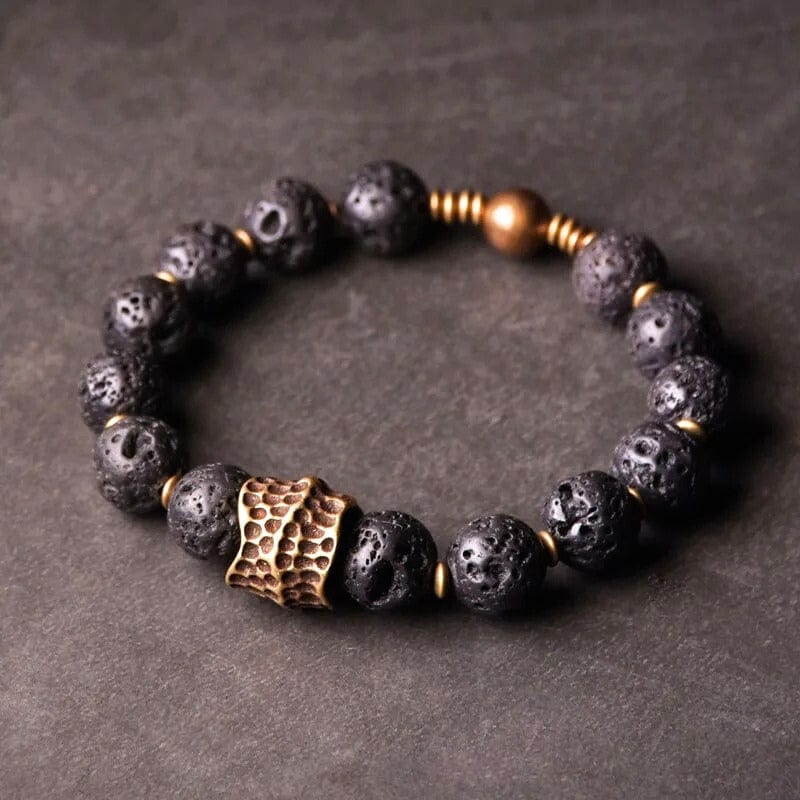 Dhvajra - Bracelet en Pierre de Lave et Laiton Forgé