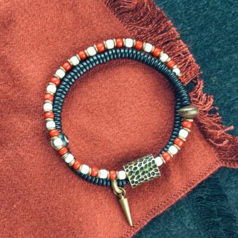 Avaloka - Bracelet tibétain en perles d’azur, ébène et perle Dzi 15 à 16cm / Rouge